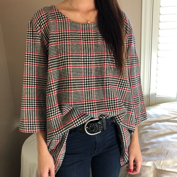 Solddd Outtt - Picture 3 of 4